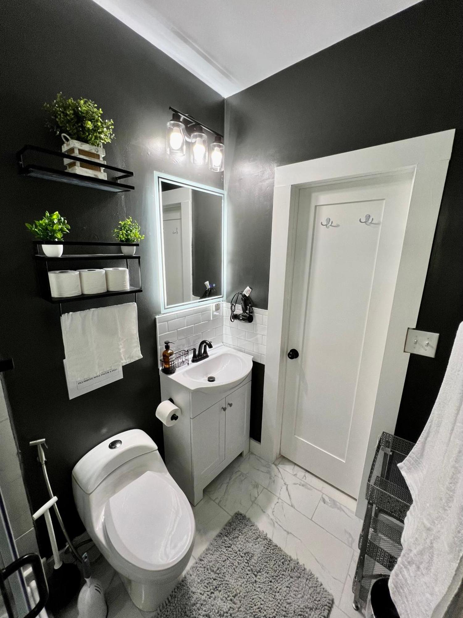 Charming 2Br 2Ba 10 Min Dt Airport By Lsp Homes แอตแลนตา ภายนอก รูปภาพ